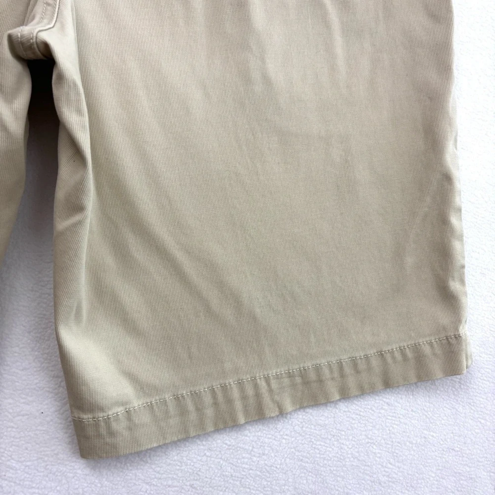 Tommy Bahama Beige Flat Front Chino Golf Walking Cotton Shorts Size 36